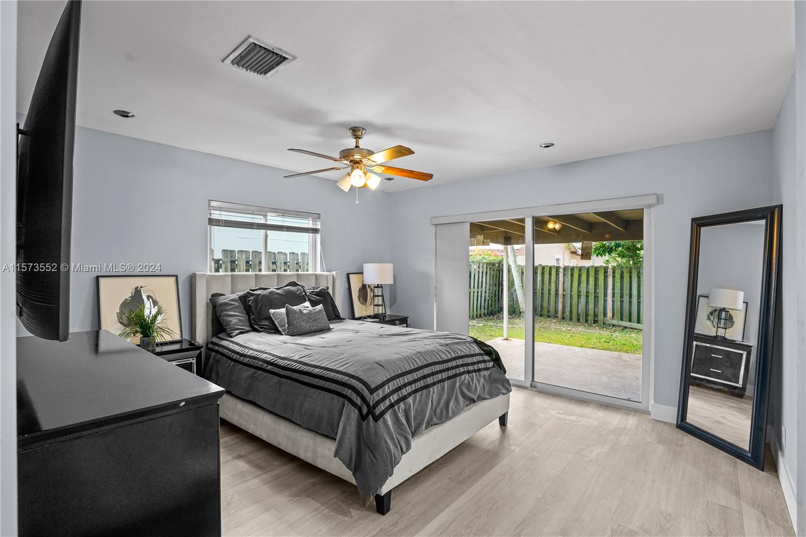 WELLEBY UNIT 2 - Residential