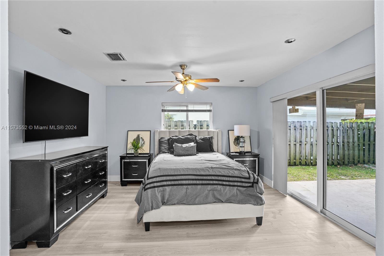 WELLEBY UNIT 2 - Residential