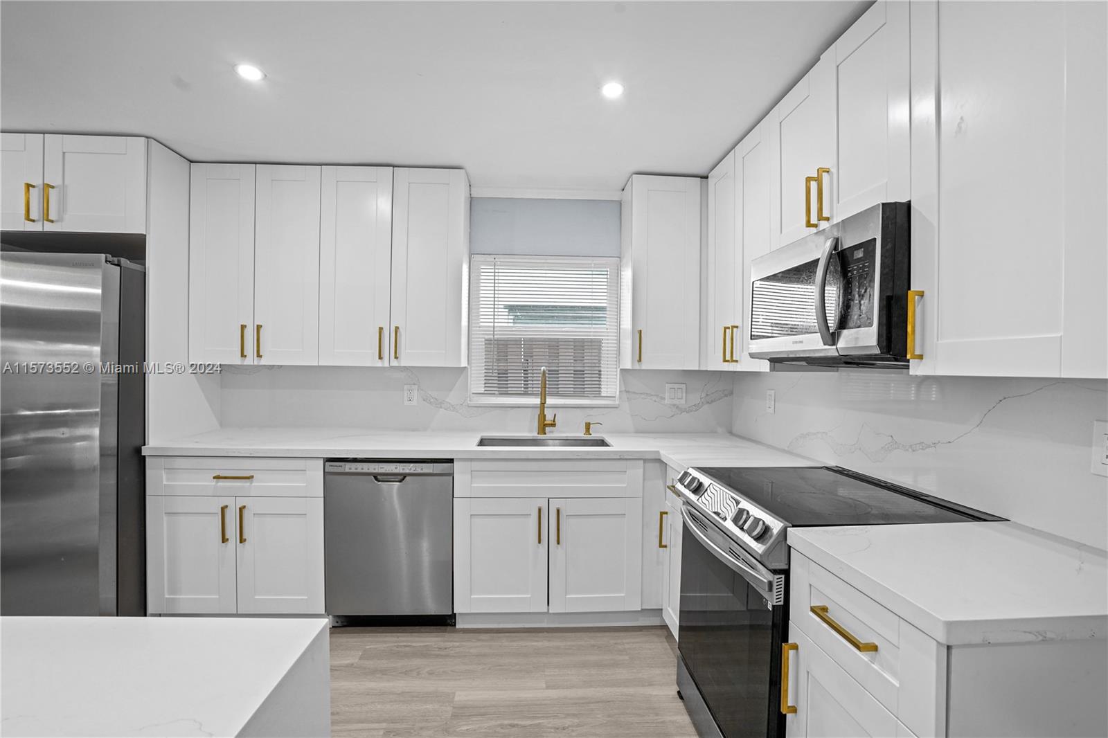WELLEBY UNIT 2 - Residential