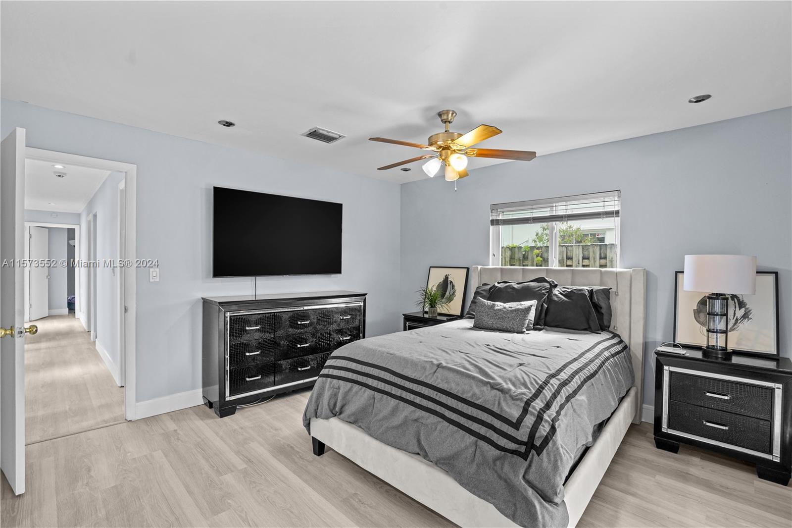 WELLEBY UNIT 2 - Residential