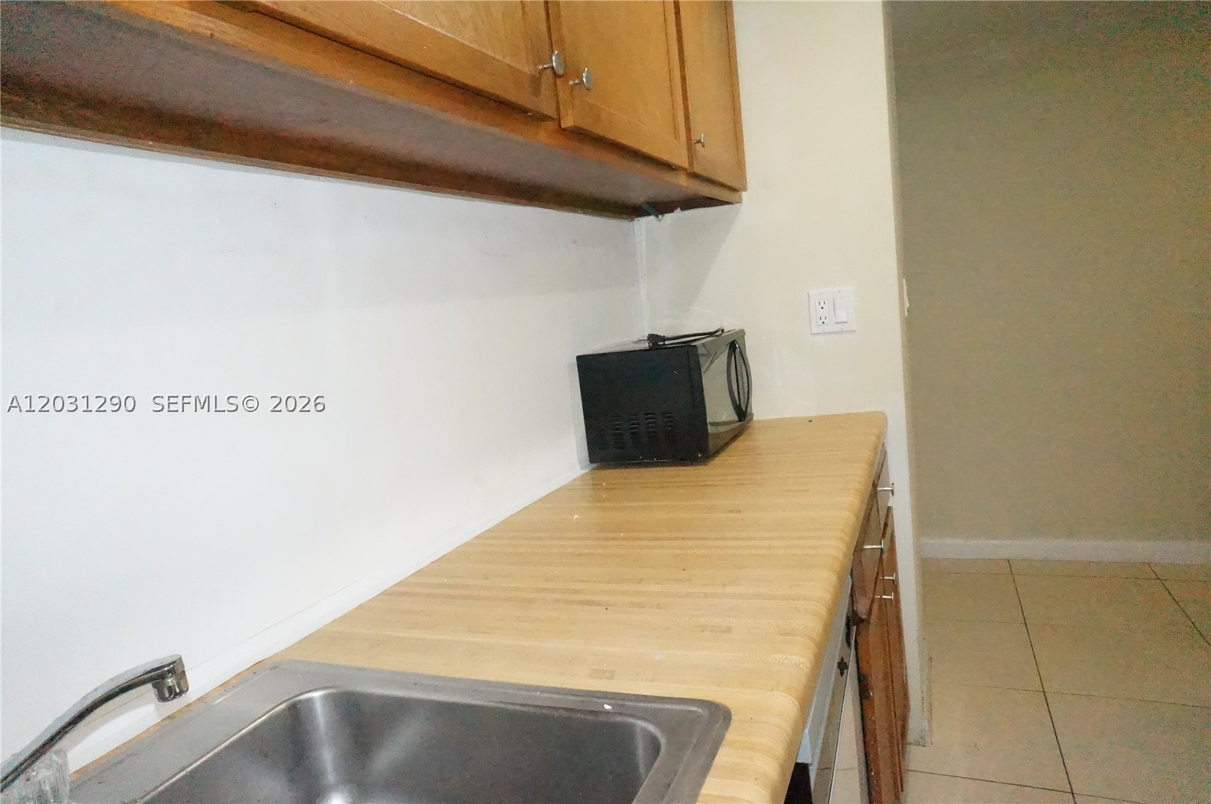 INTERNATIONAL VILLAGE AT - Residential Lease