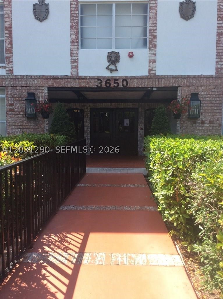 INTERNATIONAL VILLAGE AT - Residential Lease
