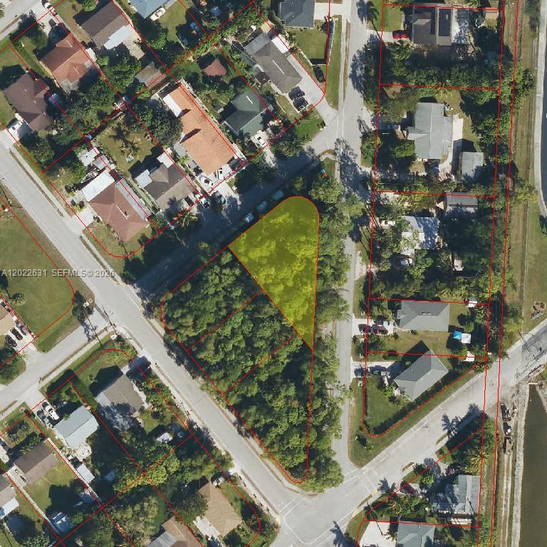 One of four vacant lots available singly or as a whole. This lot corners Gilchrist Street and Texas Street. See also ML#A12026941, ML#A12026953, and ML#A12026362 for other three parcels available.