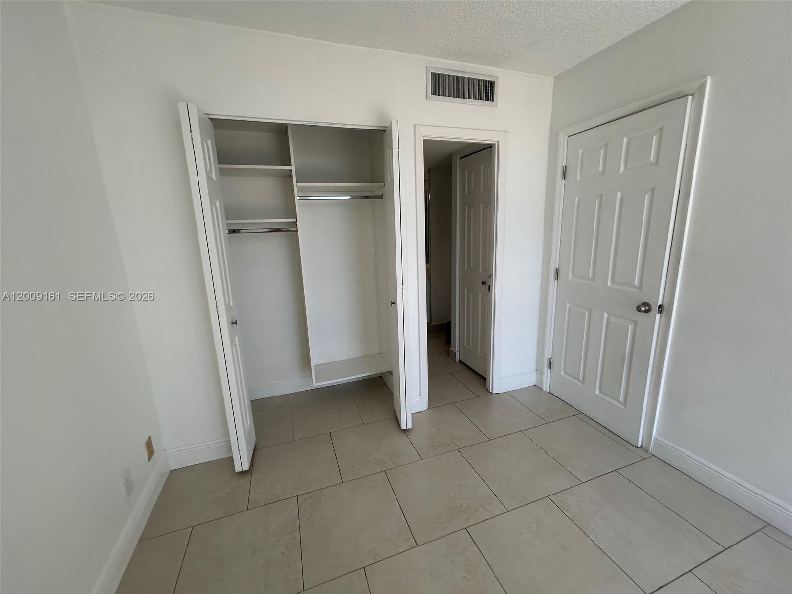 CORONADO CONDO- TOWER II - Residential