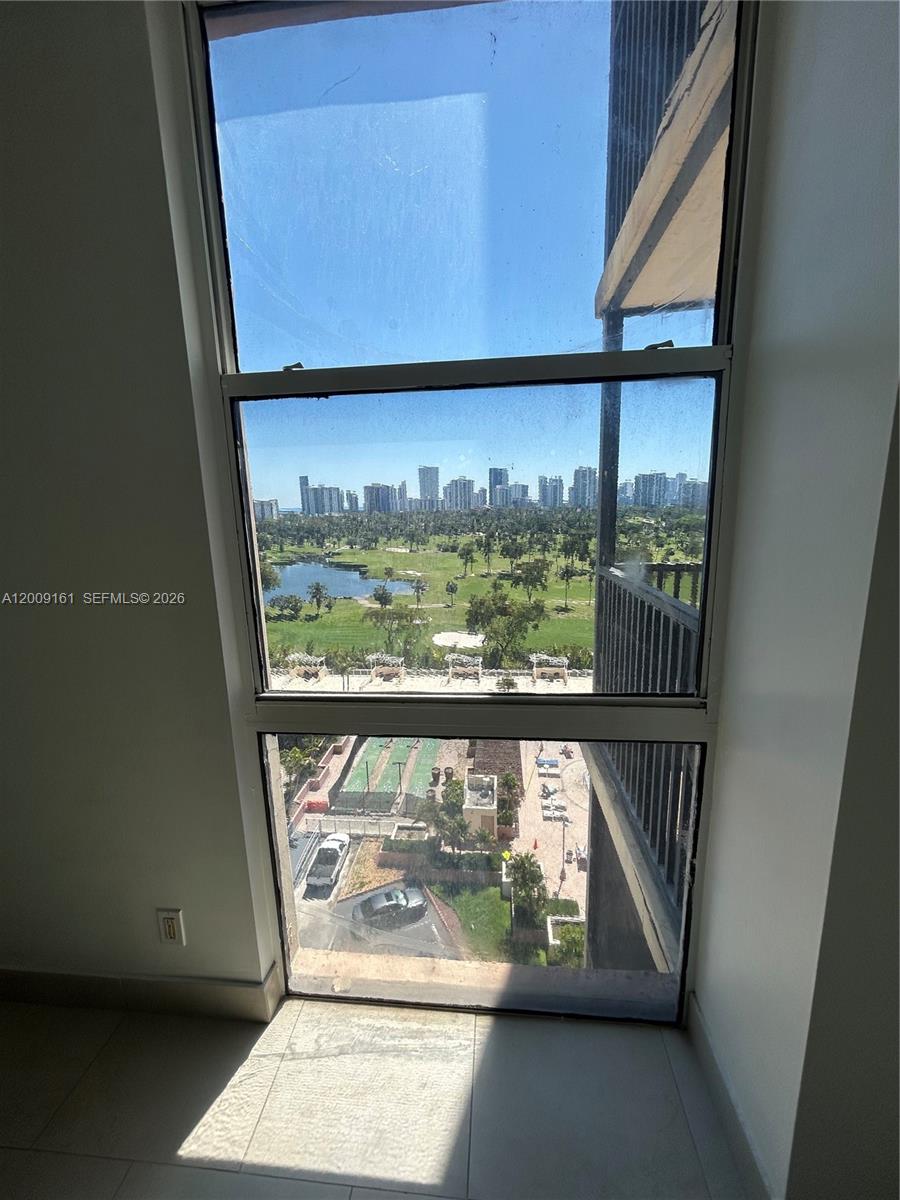 CORONADO CONDO- TOWER II - Residential
