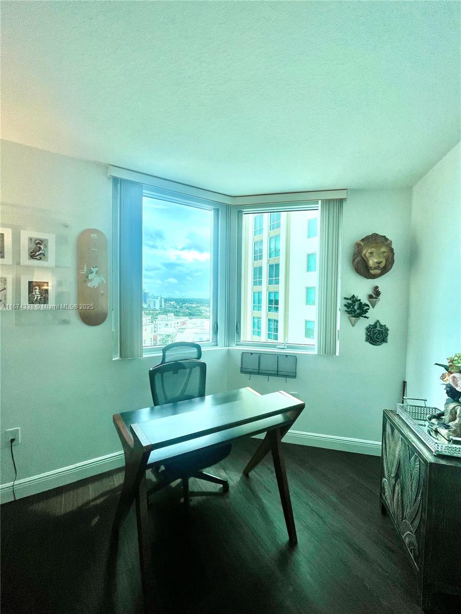 METROPOLIS II AT DADELAND - Residential