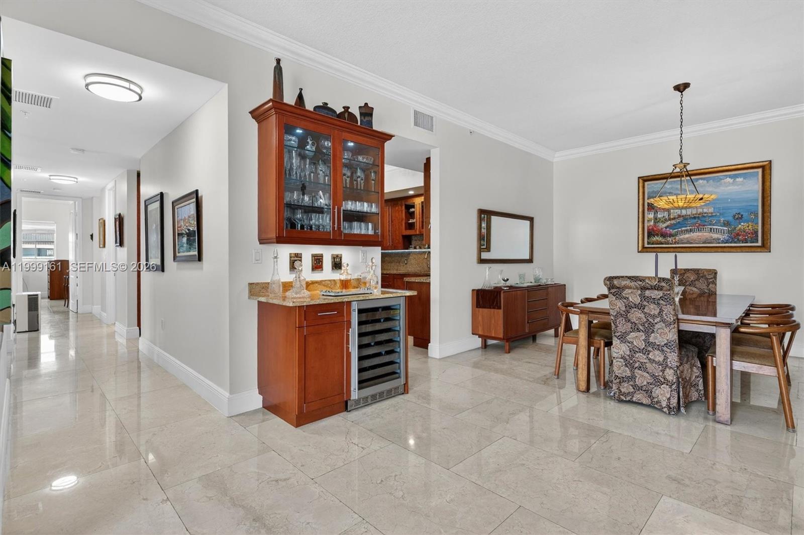 VALENCIA GRANDE CONDO - Residential