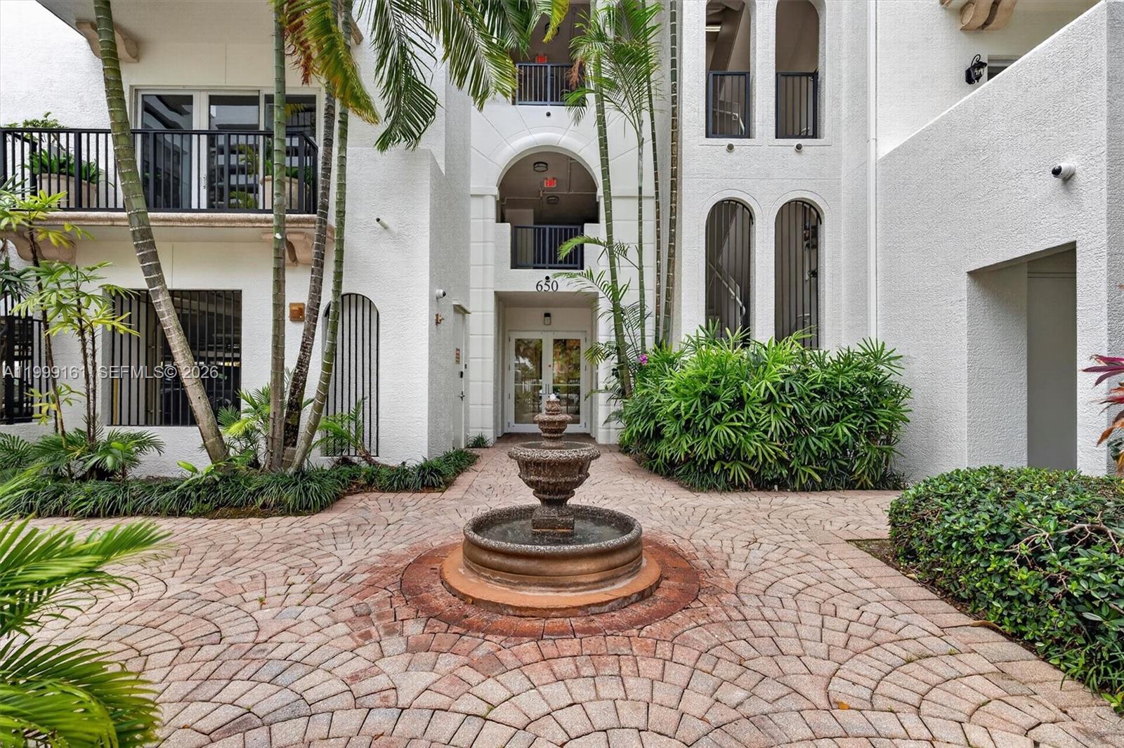 VALENCIA GRANDE CONDO - Residential