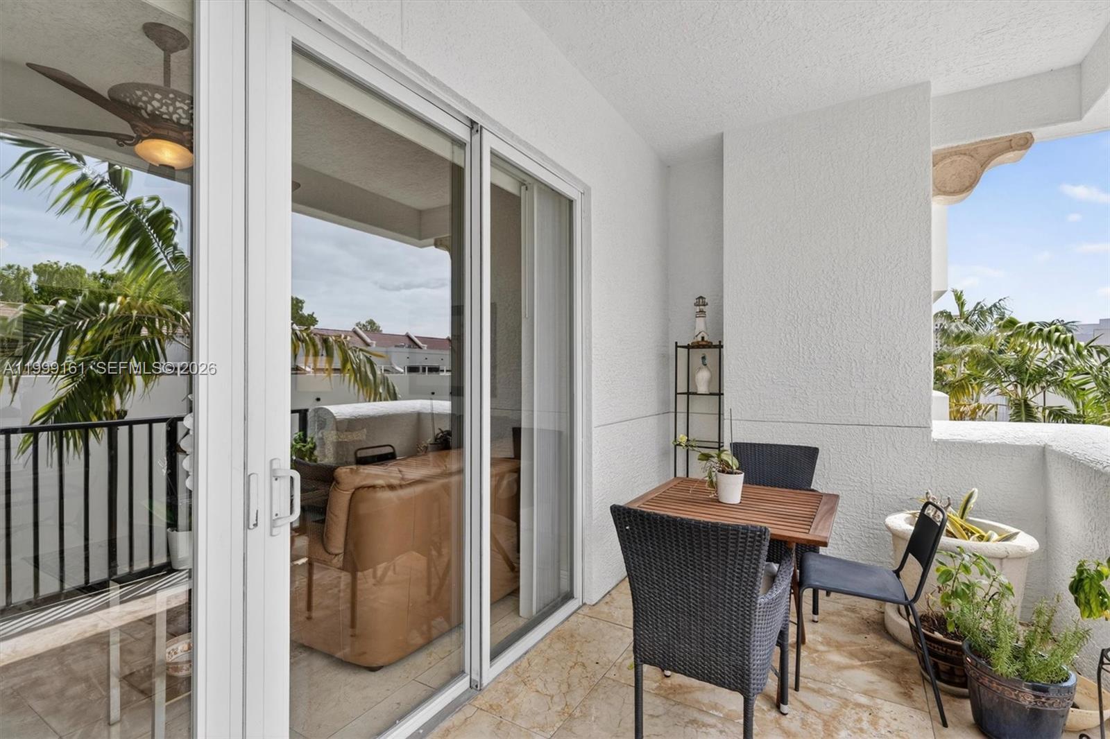 VALENCIA GRANDE CONDO - Residential