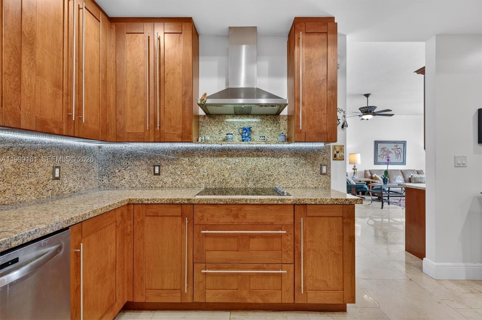 VALENCIA GRANDE CONDO - Residential