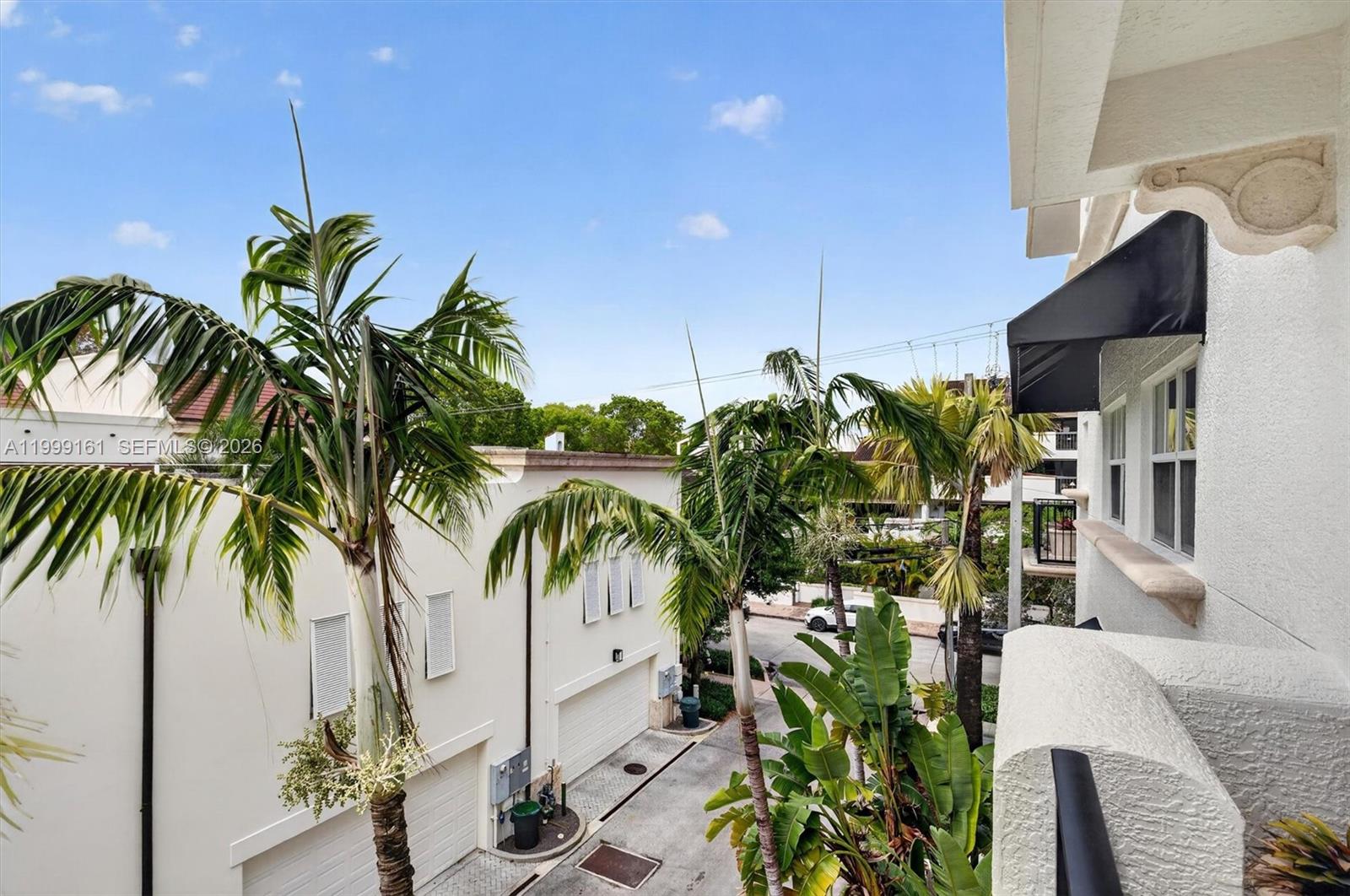 VALENCIA GRANDE CONDO - Residential