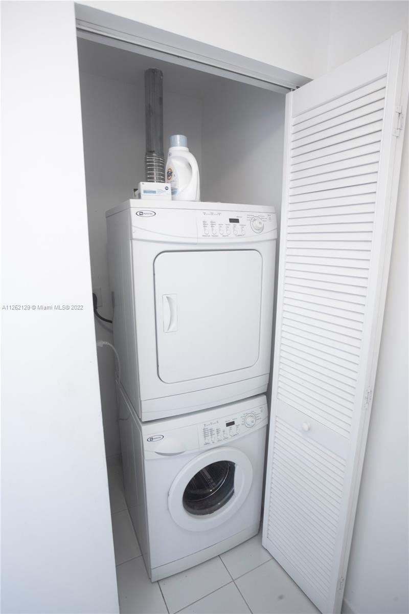 TWO MIDTOWN MIAMI CONDO - Residential Lease