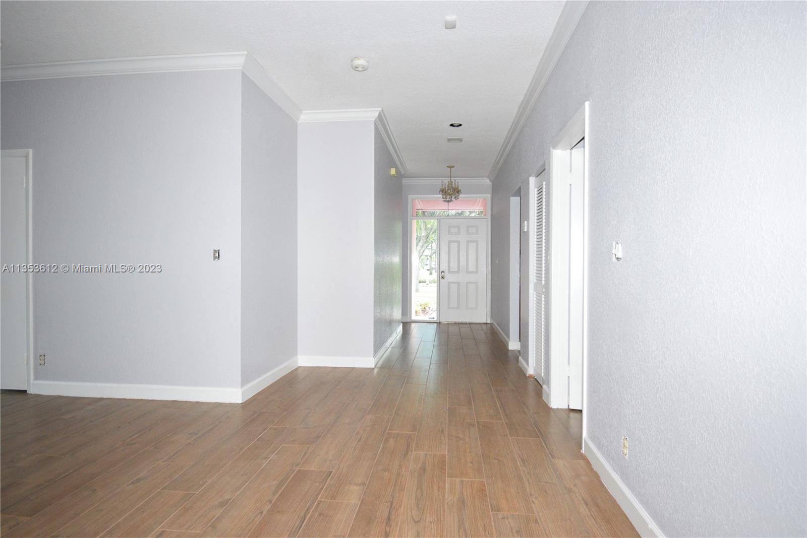 EMBASSY LAKES - Residential Lease