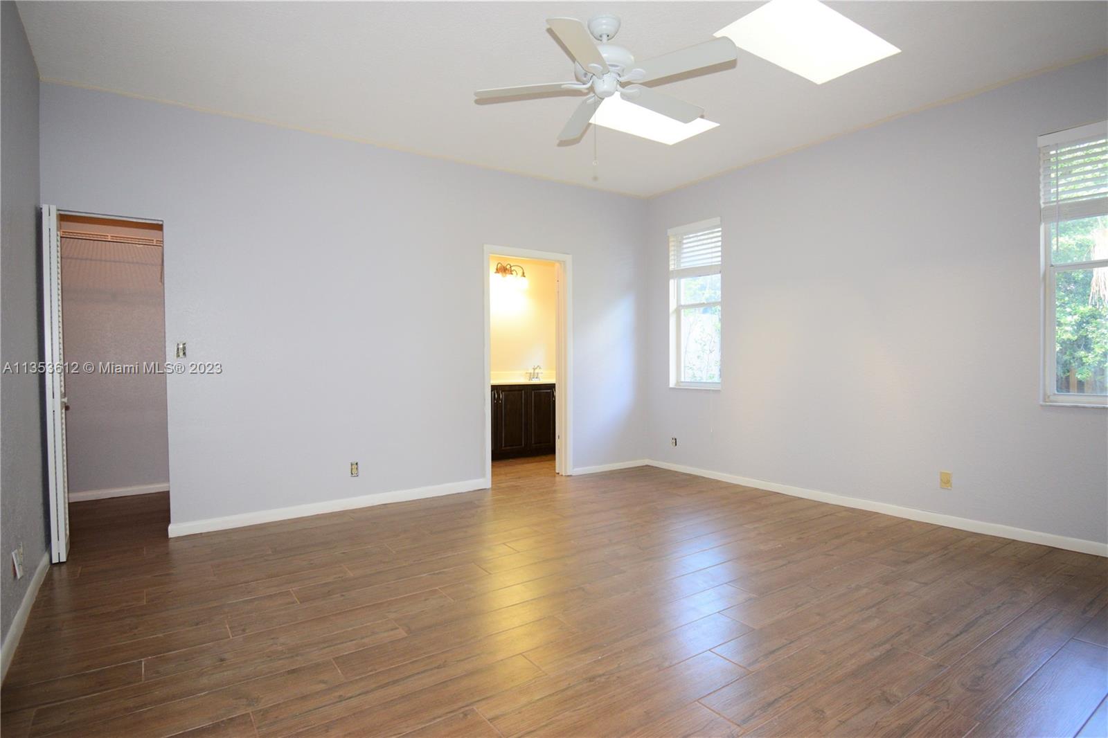 EMBASSY LAKES - Residential Lease