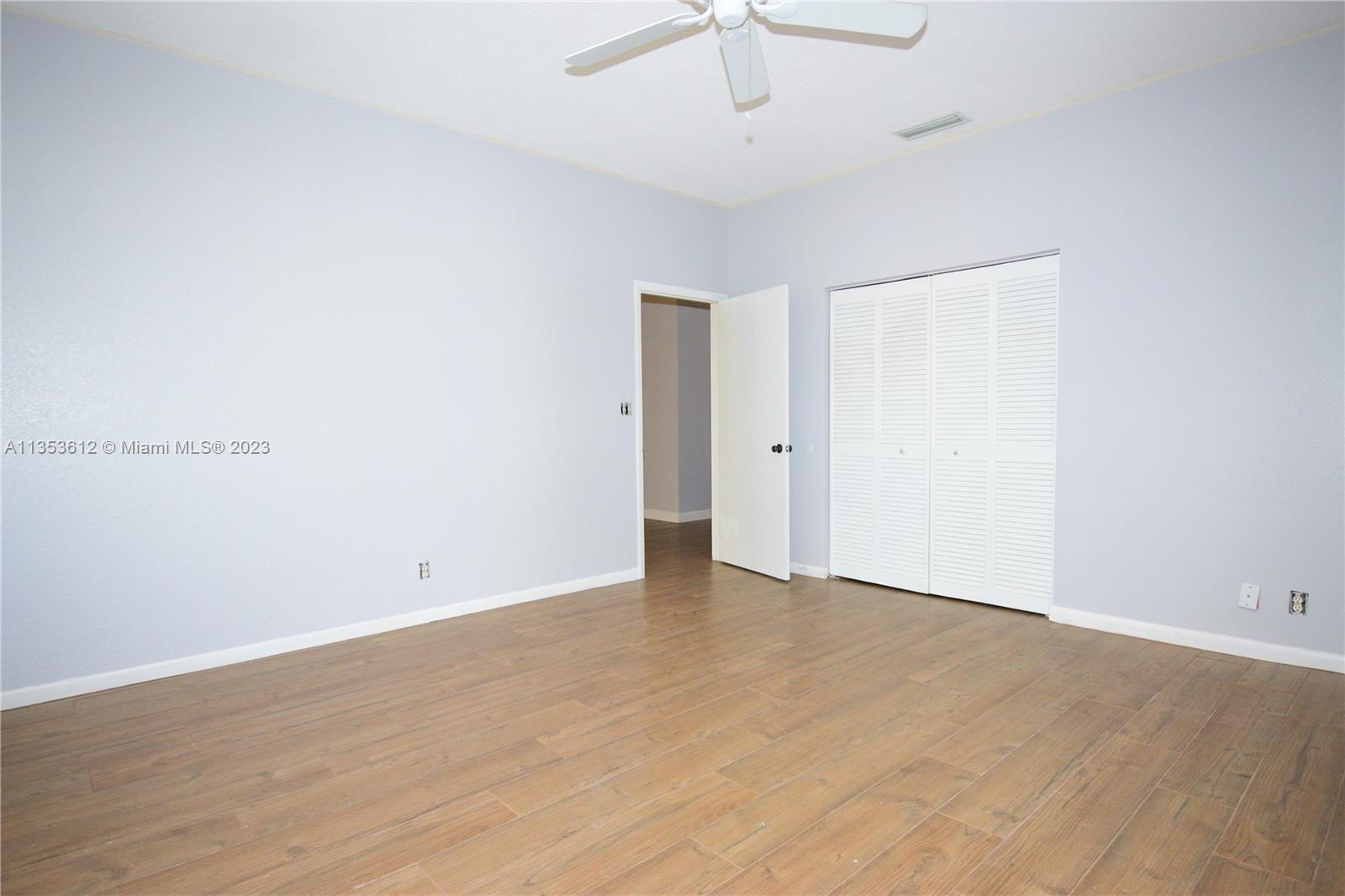 EMBASSY LAKES - Residential Lease