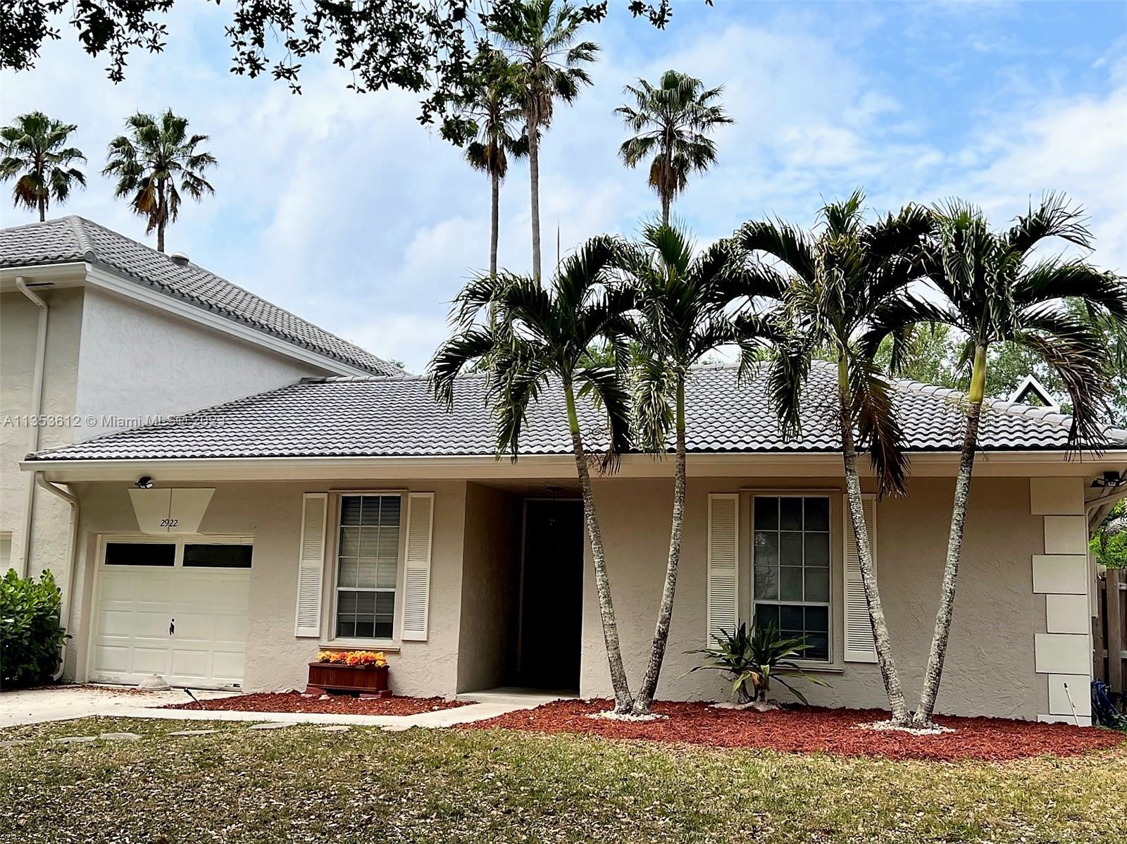 EMBASSY LAKES - Residential Lease