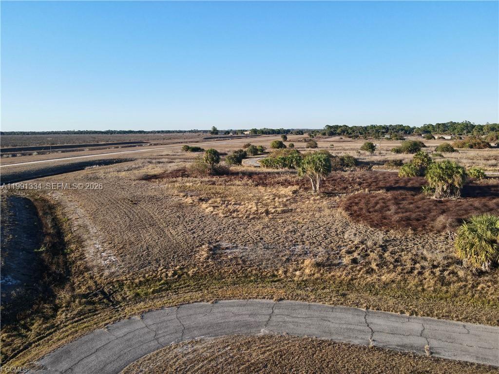 BANYAN VILLAGE - Land