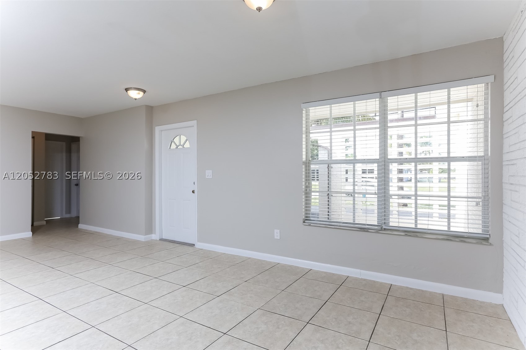 HOLIDAY VILLAGE SEC TWO - Residential Lease