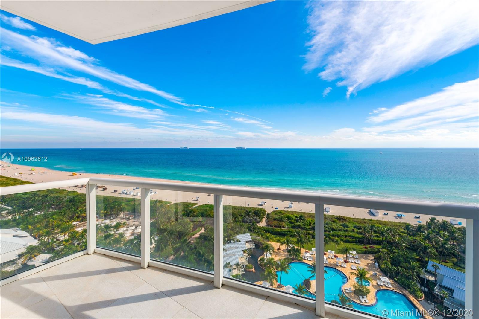 CONTINUUM ON SOUTH BEACH - Residential