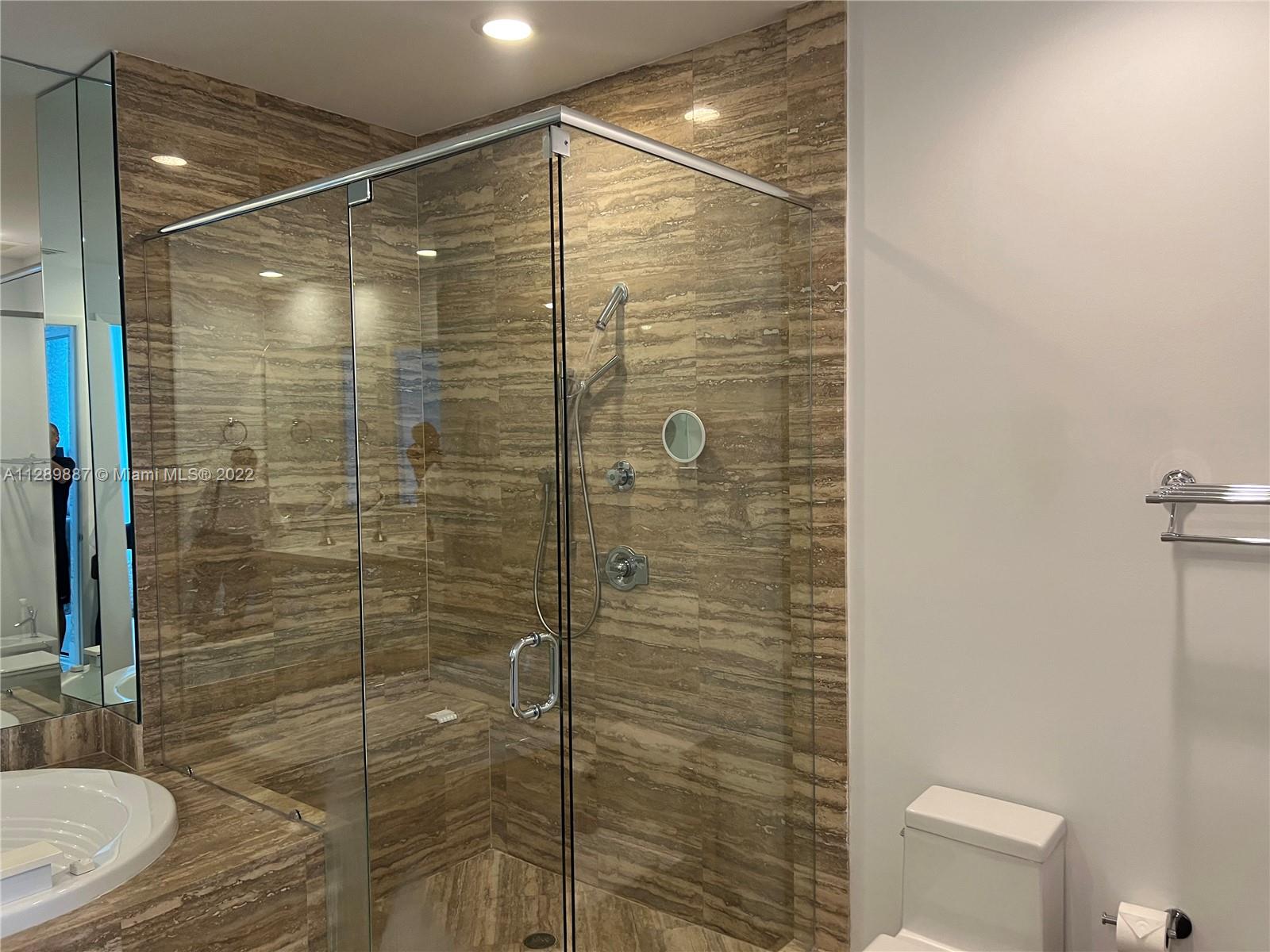 TDR TOWER II CONDO - Residential Lease
