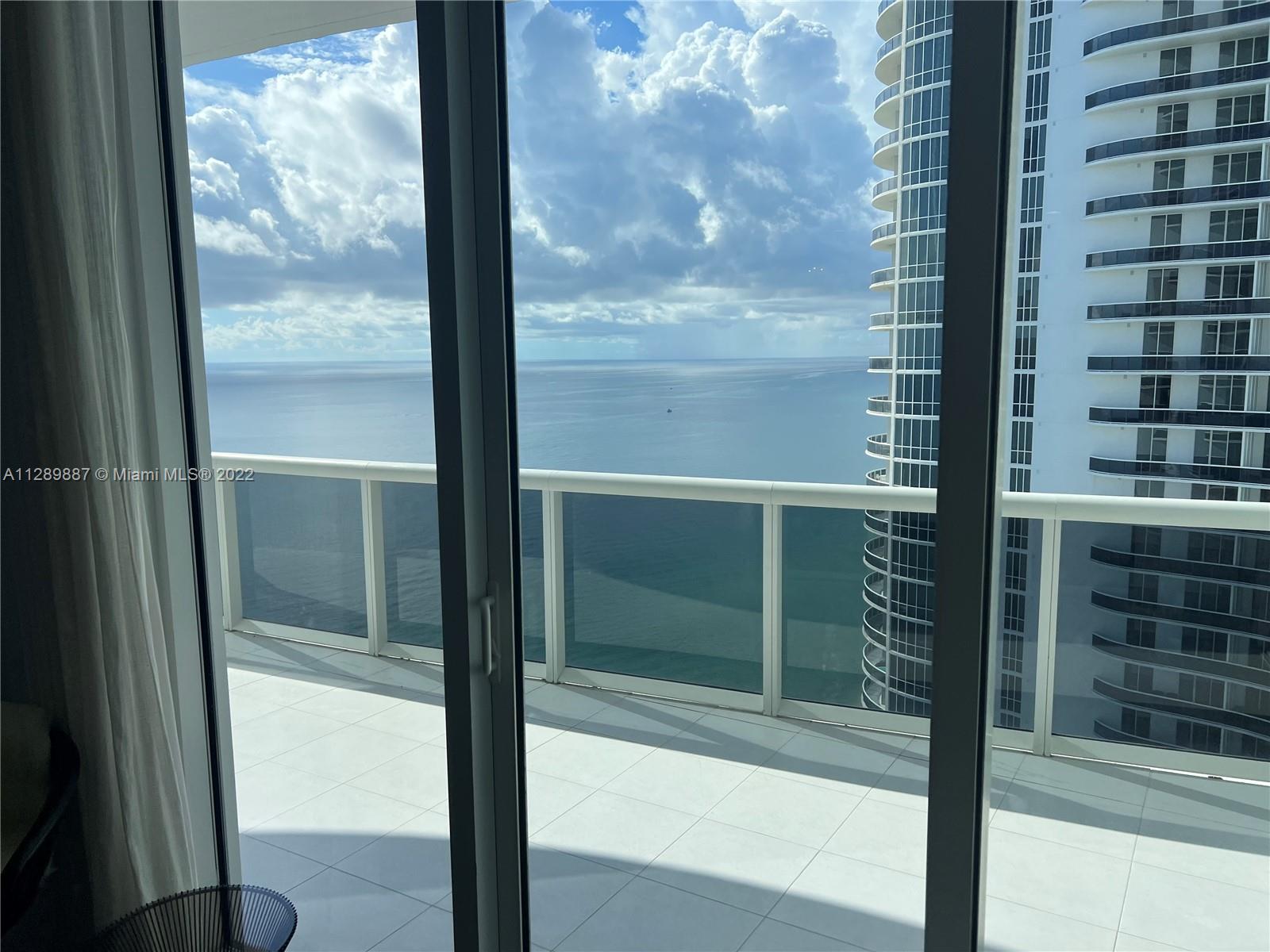 TDR TOWER II CONDO - Residential Lease