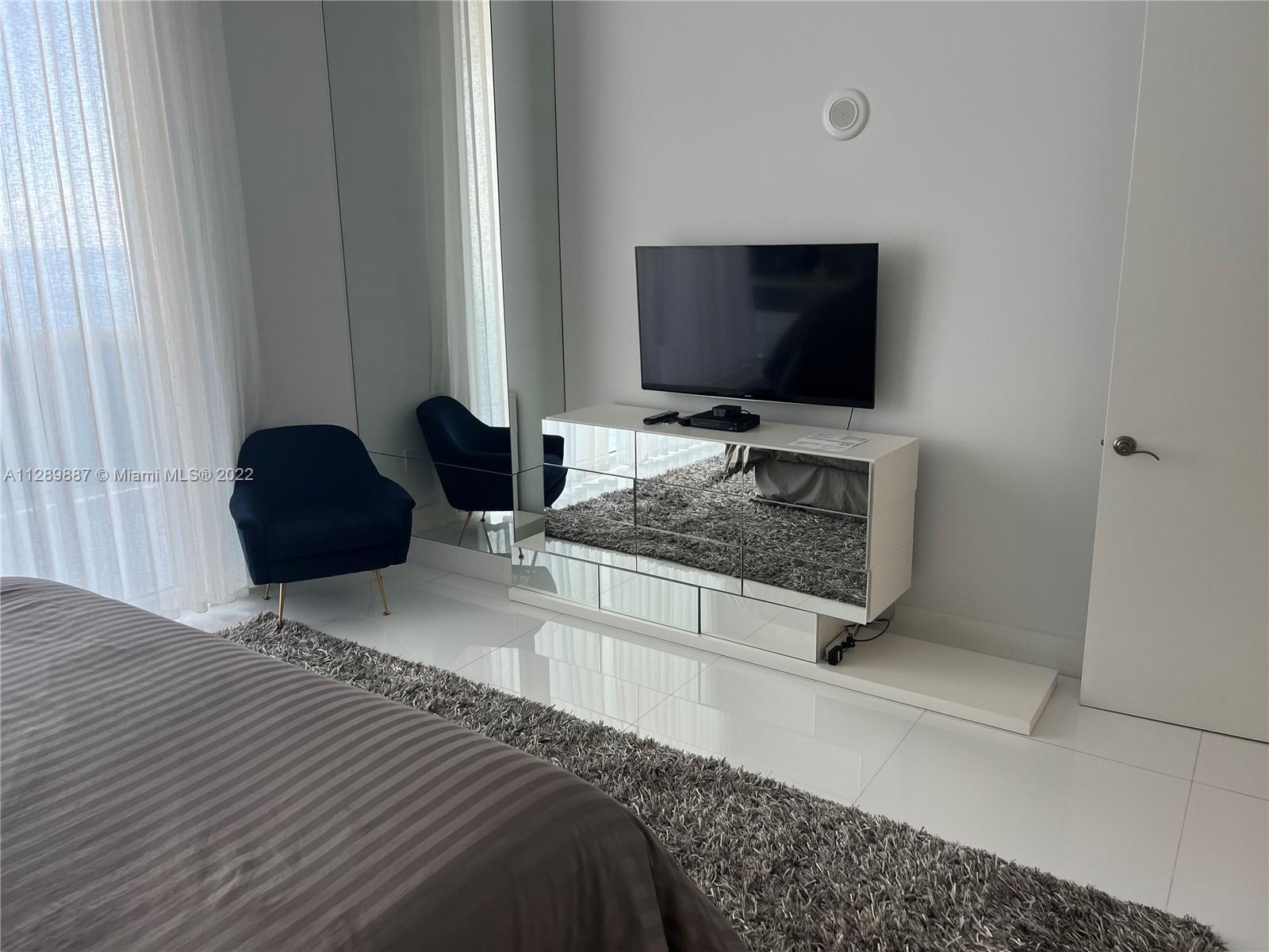 TDR TOWER II CONDO - Residential Lease