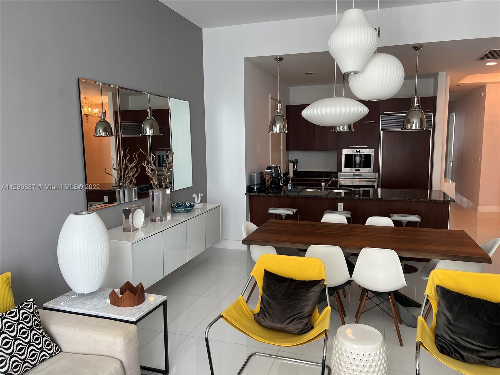 Spectacular 3 beds/3.5 bath unit at Trump Tower II . Very nice decorated. Top appliances and furniture.