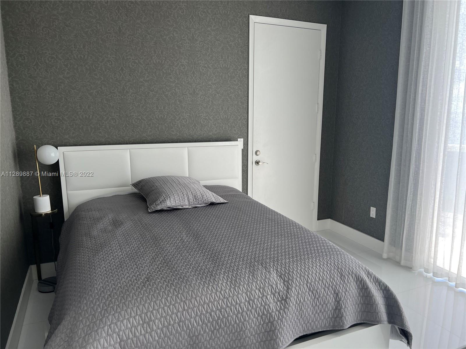 TDR TOWER II CONDO - Residential Lease