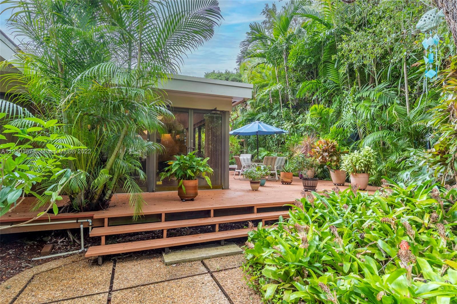 CORAL GABLES RIVIERA SEC - Residential