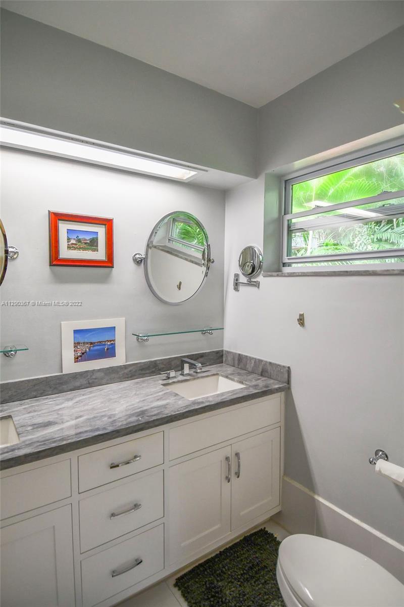 CORAL GABLES RIVIERA SEC - Residential