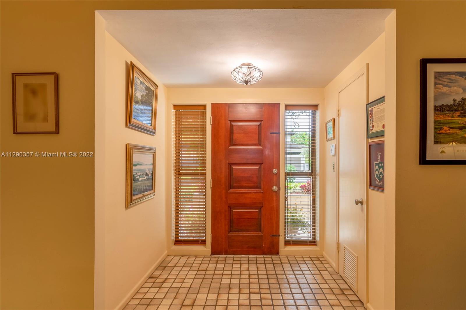 CORAL GABLES RIVIERA SEC - Residential