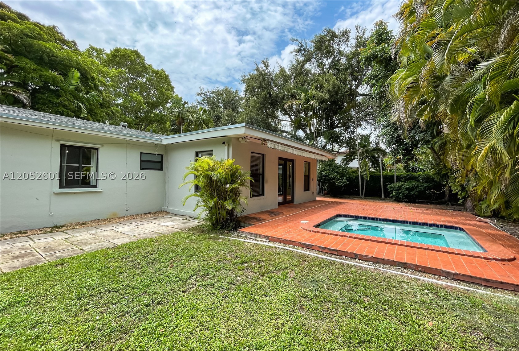 BEVERLY GARDENS - Residential Lease