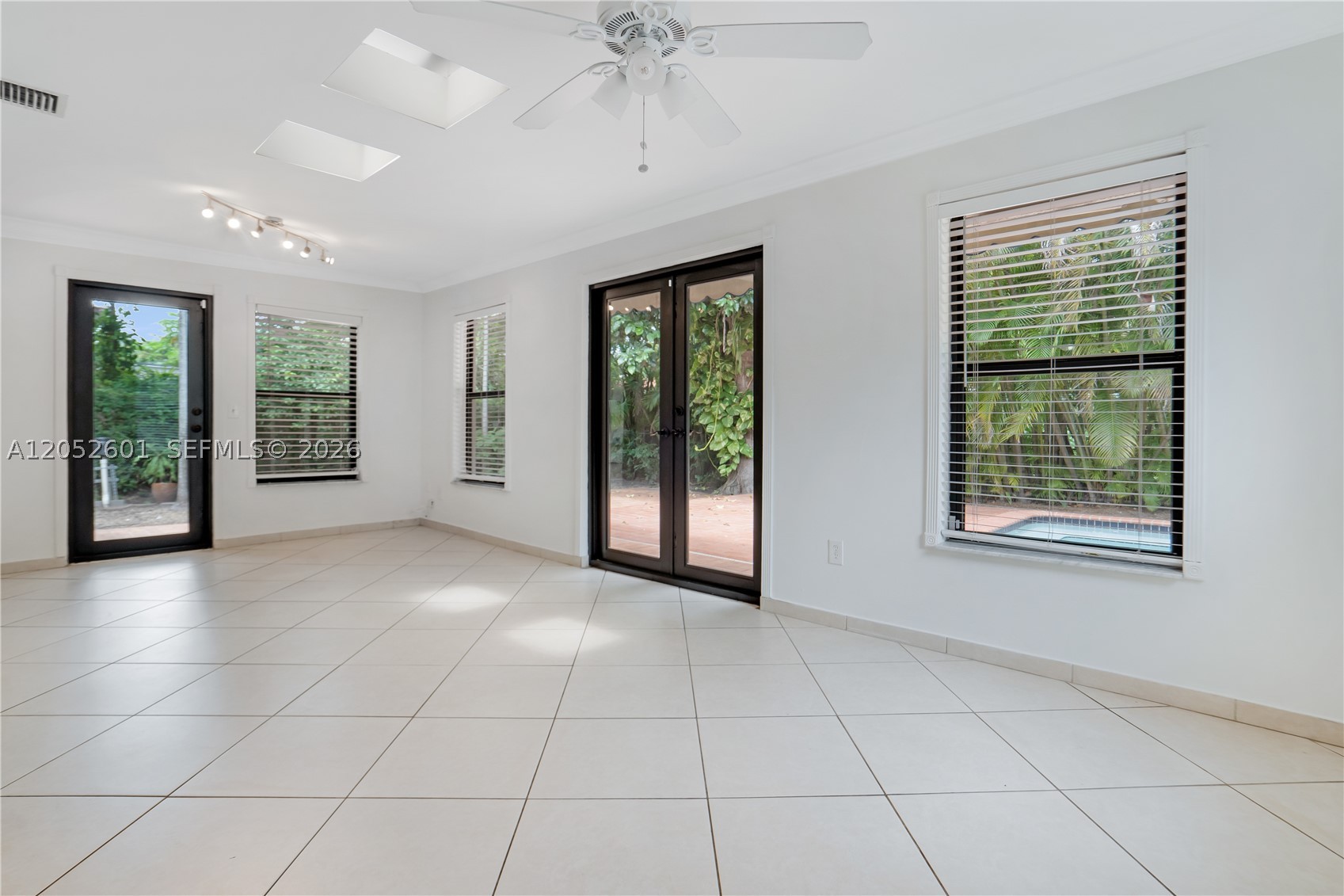 BEVERLY GARDENS - Residential Lease
