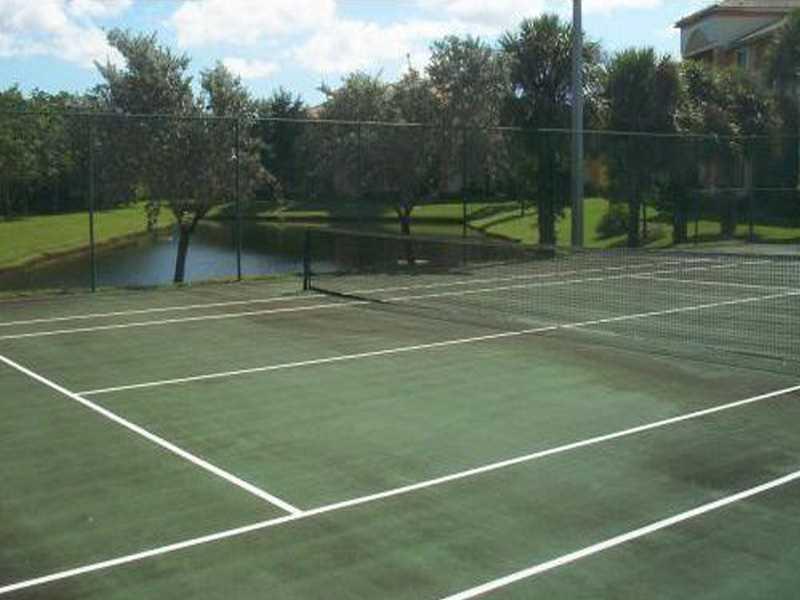 COURTYARDS AT DAVIE CONDO - Residential Lease