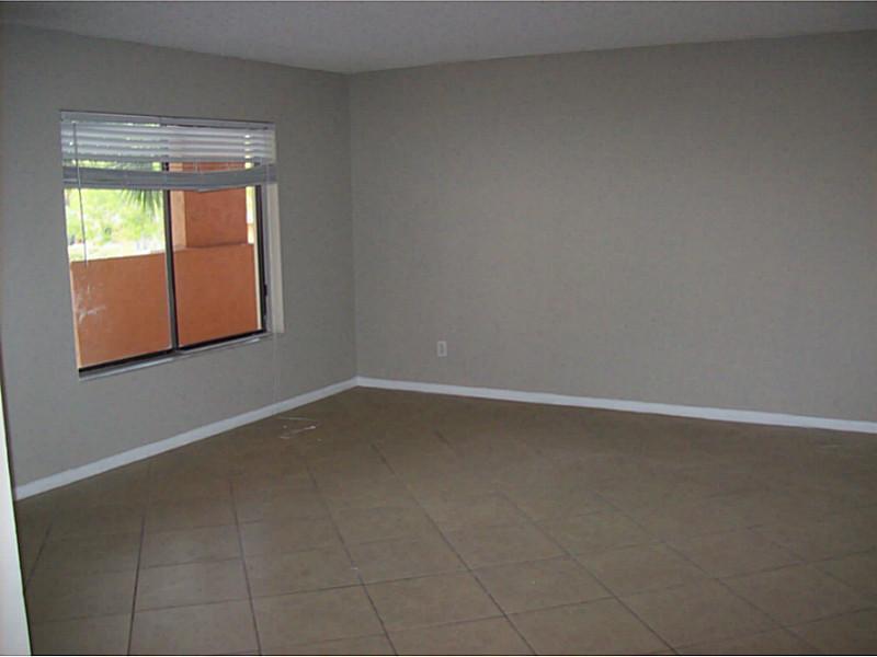 COURTYARDS AT DAVIE CONDO - Residential Lease