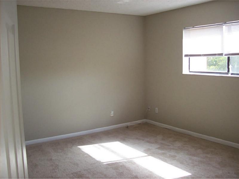 COURTYARDS AT DAVIE CONDO - Residential Lease
