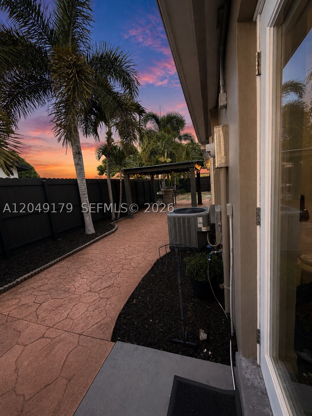 CAROL CITY GARDENS 2ND AD - Residential