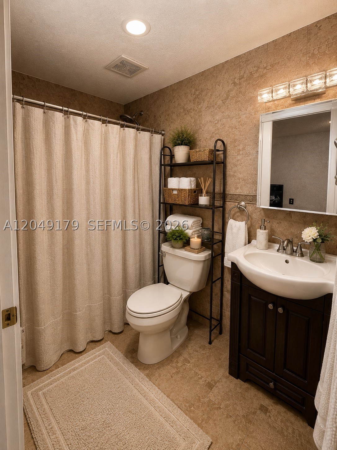 CAROL CITY GARDENS 2ND AD - Residential