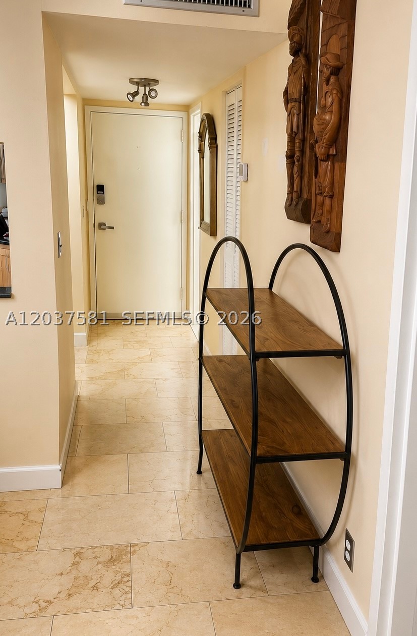 CARLTON BAY CONDO - Residential Lease