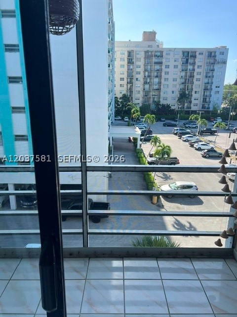 CARLTON BAY CONDO - Residential Lease