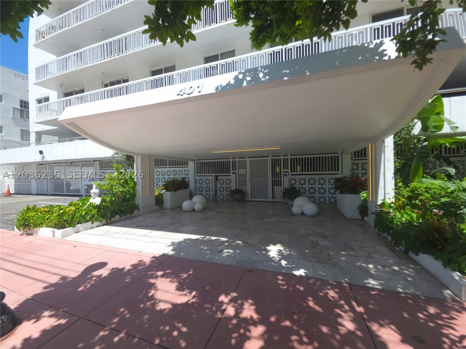 Live your best Miami Beach life at The Presidential Condominium, located in the highly sought-after South of Fifth neighborhood on Ocean Drive. This lovely 1 bedroom residence offers the perfect blend of comfort and convenience, just steps away from the beach, South Pointe Park, and some of the city's best restaurants, cafés, and shops. Enjoy waterfront living, assigned covered parking, and exceptional walkability in one of Miami Beach's most desirable locations. A perfect place to call home and experience the best of beachside living.