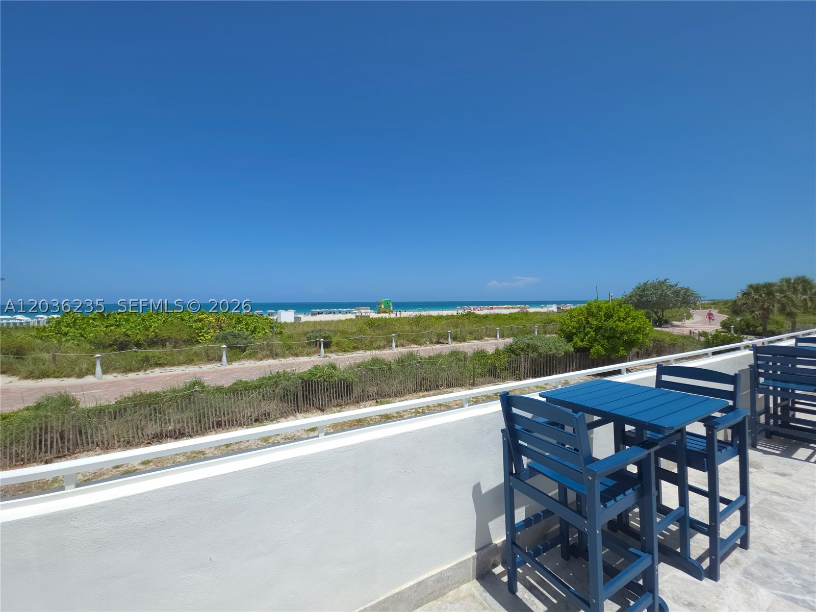 THE PRESIDENTIAL CONDO - Residential Lease