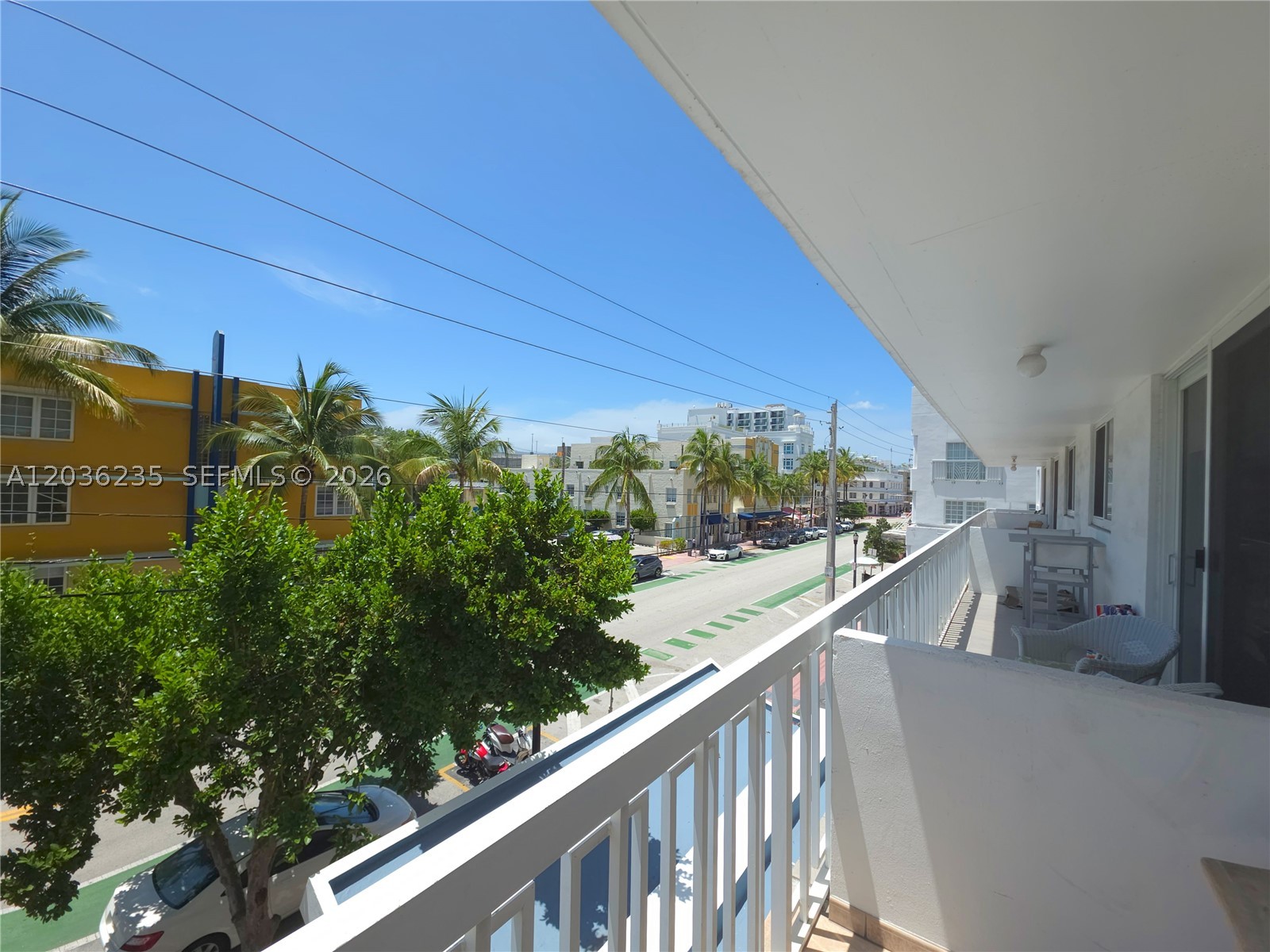 THE PRESIDENTIAL CONDO - Residential Lease