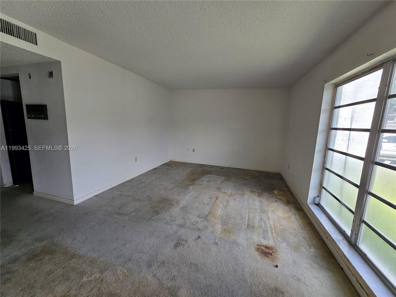 HERITAGE SQUARE CONDO - Residential