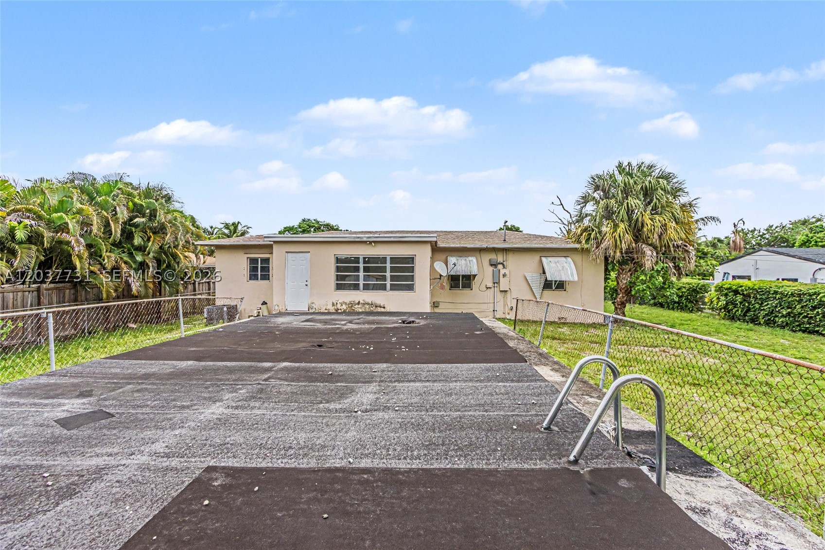BISCAYNE GARDENS SEC H PA - Residential