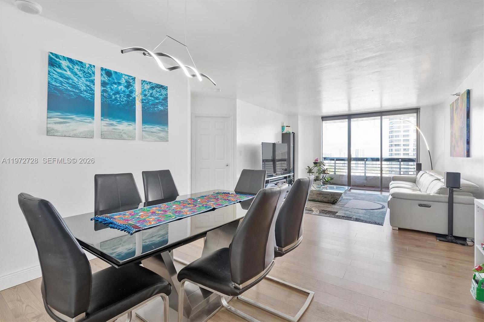 MYSTIC POINTE TOWER 500 C - Residential