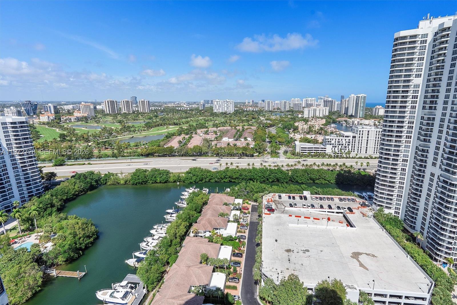 MYSTIC POINTE TOWER 500 C - Residential