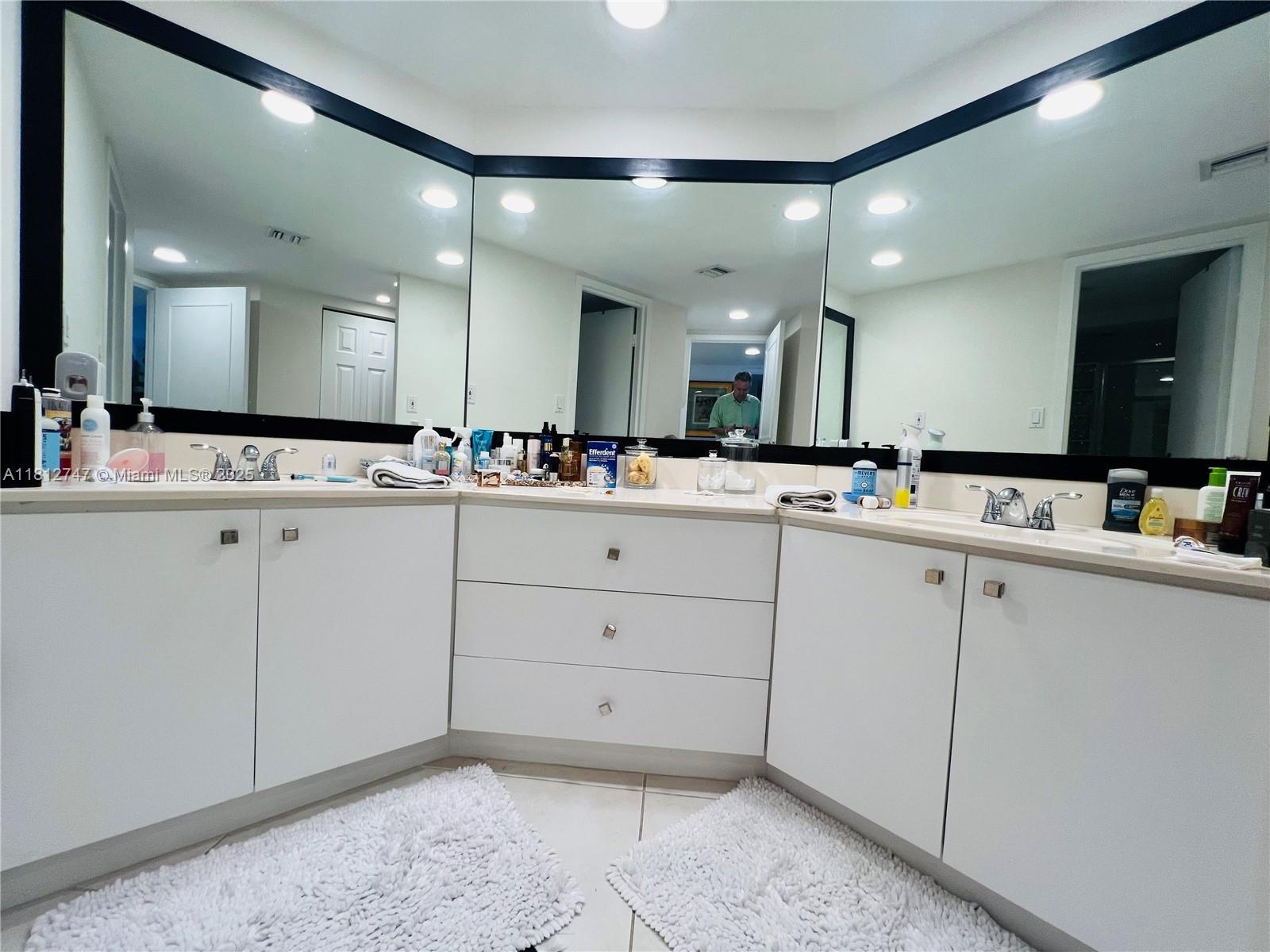 Brickell Bay Club Condo - Residential Lease