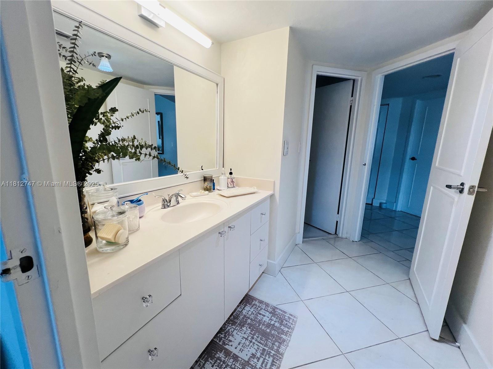 Brickell Bay Club Condo - Residential Lease