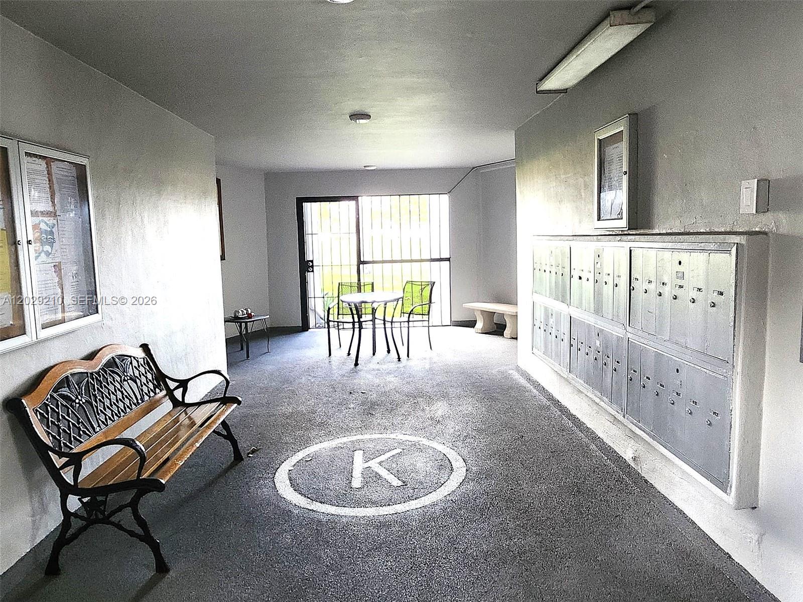 ORIOLE GOLF & TENNIS CLUB - Residential
